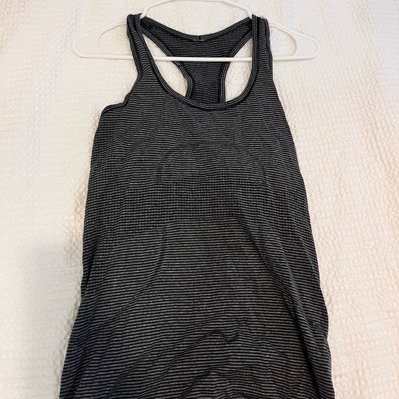 Lululemon swiftly tech racer back tank top - Picture 3 of 4